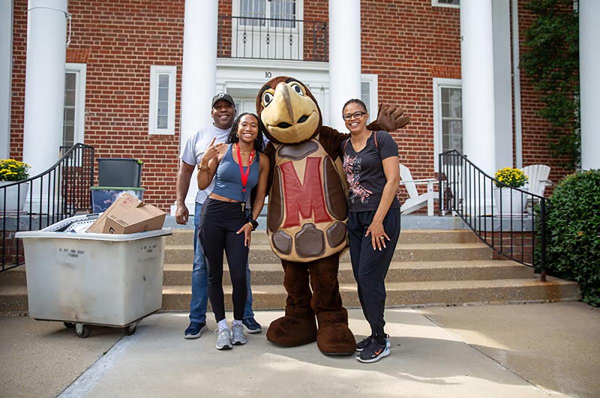 Student moving in 