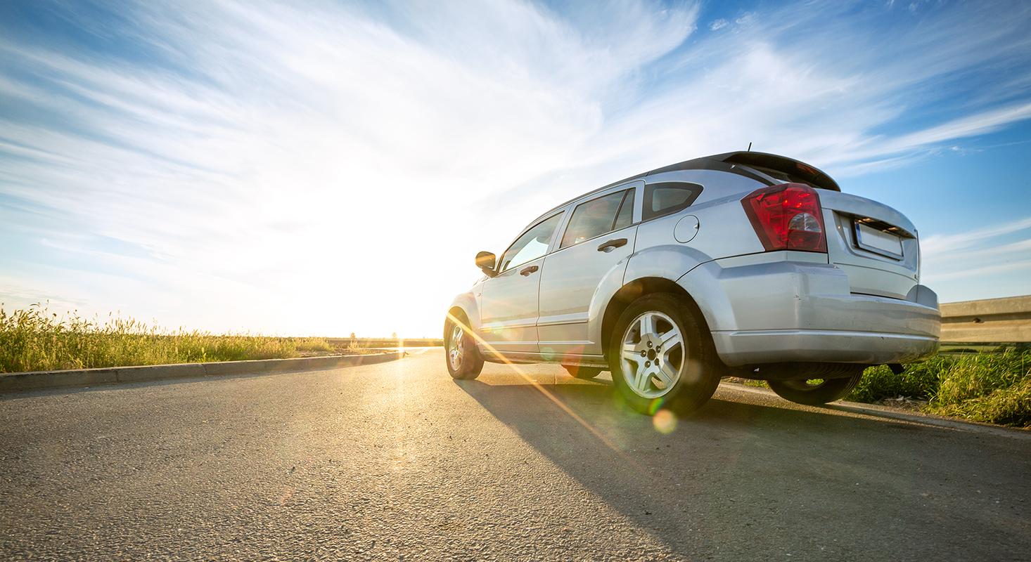 Photo of white minivan