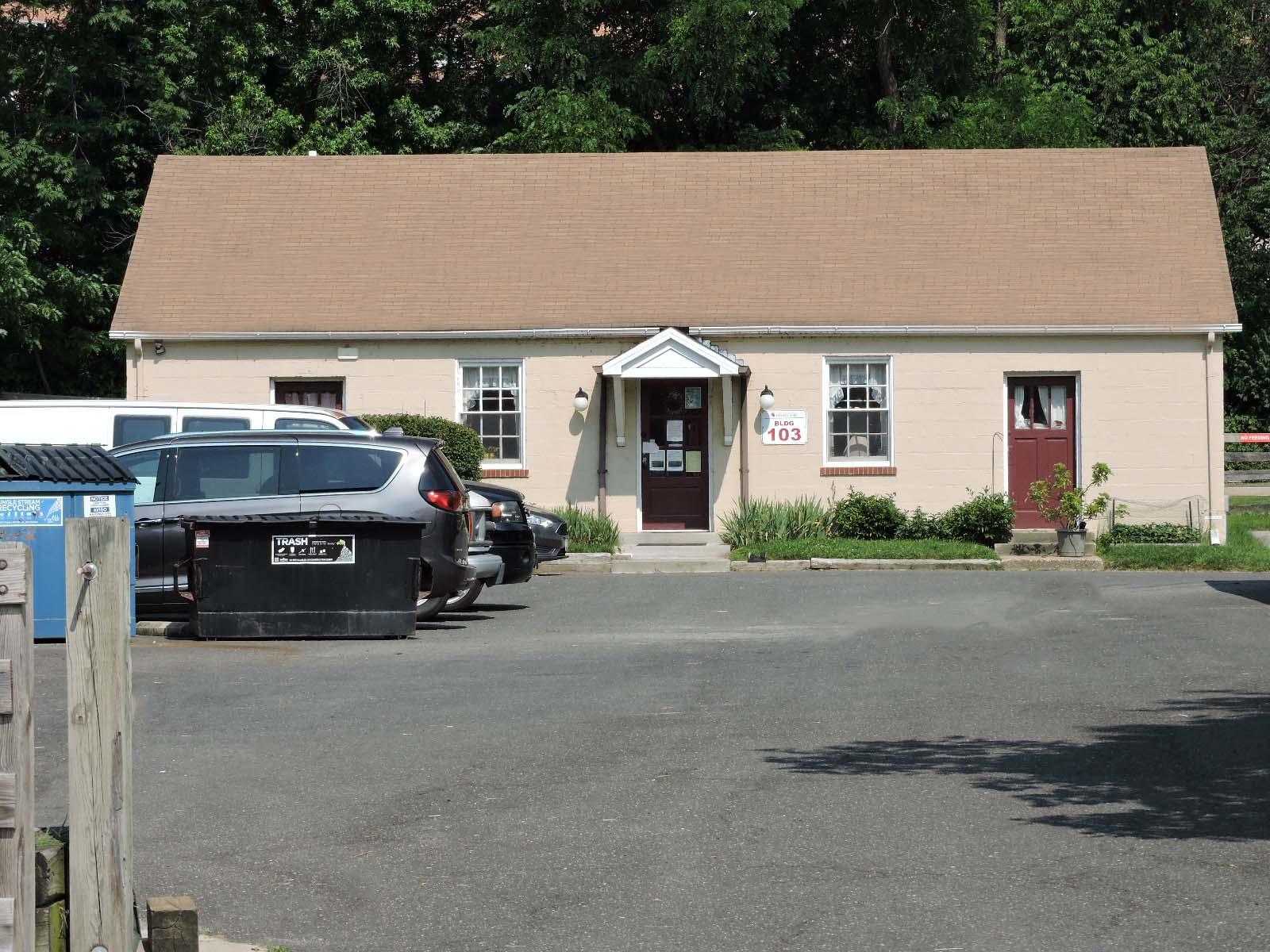 ANIMAL SCIENCE SERVICE BUILDING