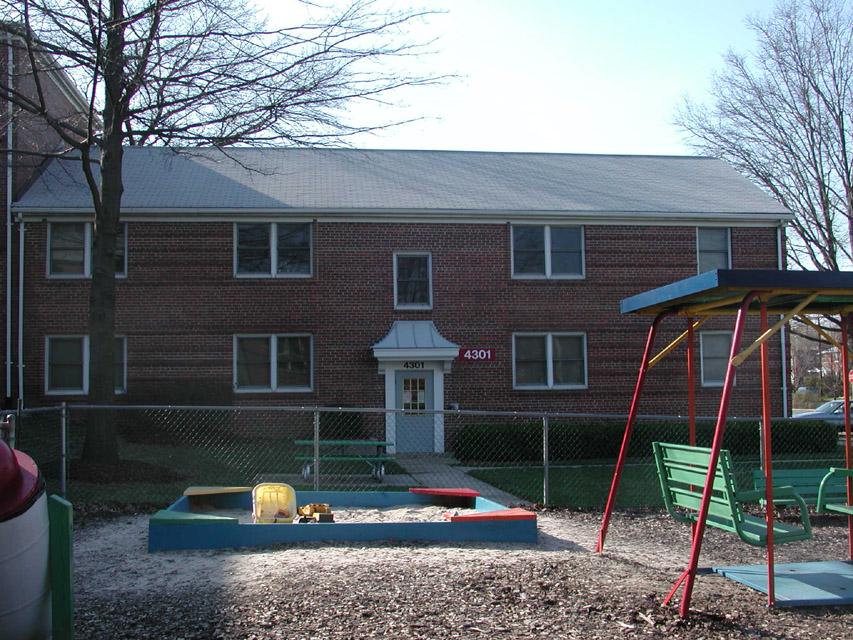 GRADUATE GARDENS APARTMENTS 1