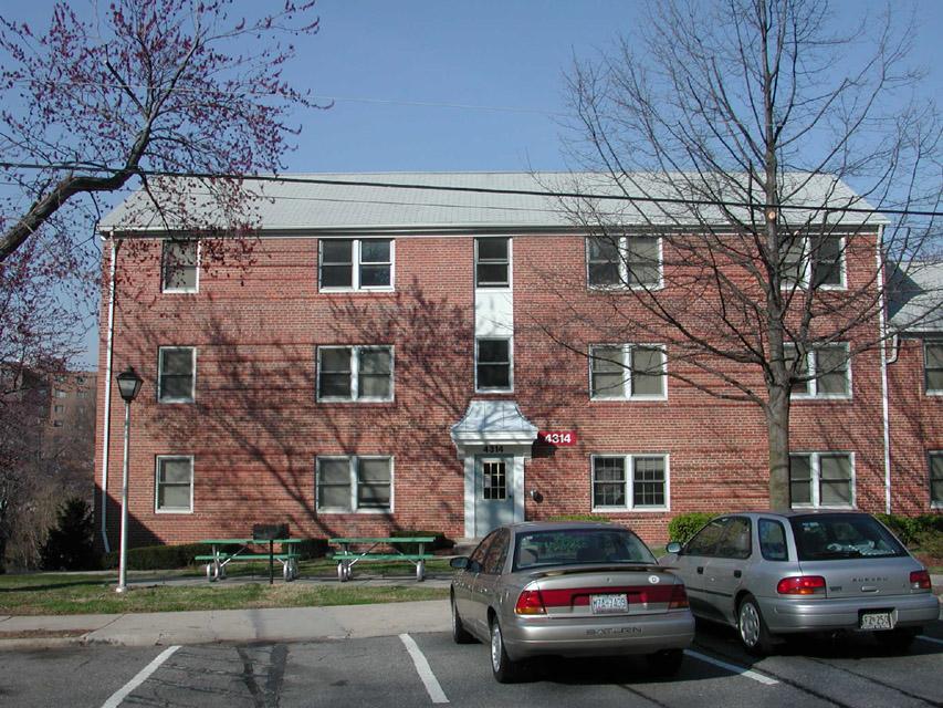 GRADUATE GARDENS APARTMENTS 9