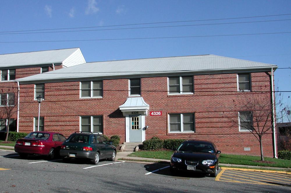 GRADUATE GARDENS APARTMENTS 21