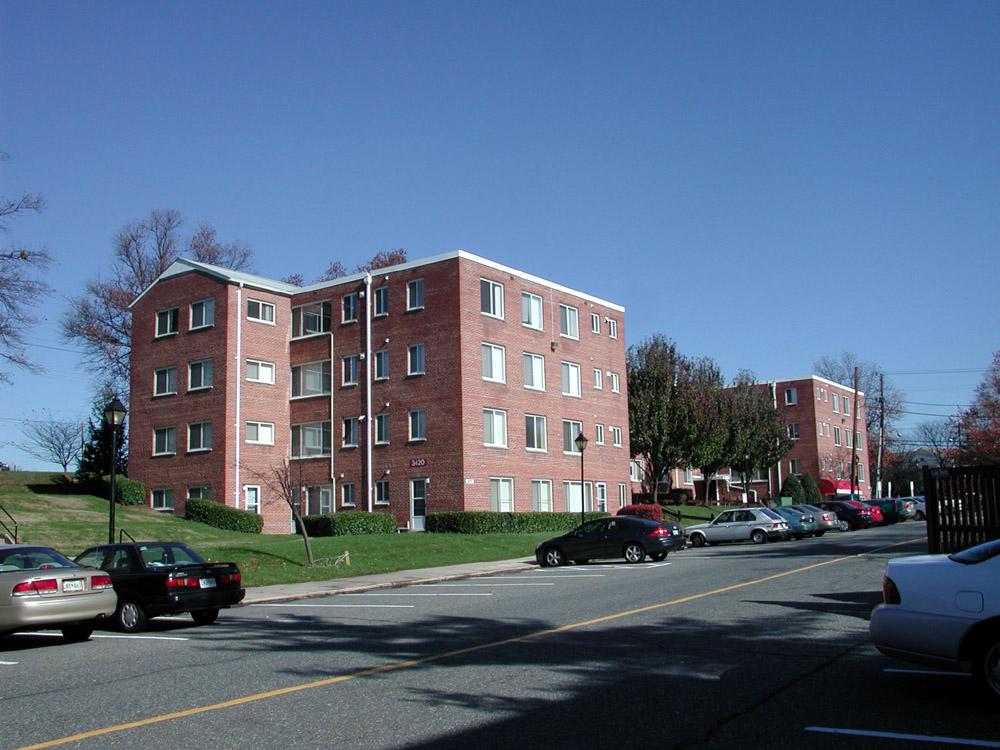 GRADUATE HILLS APT 2