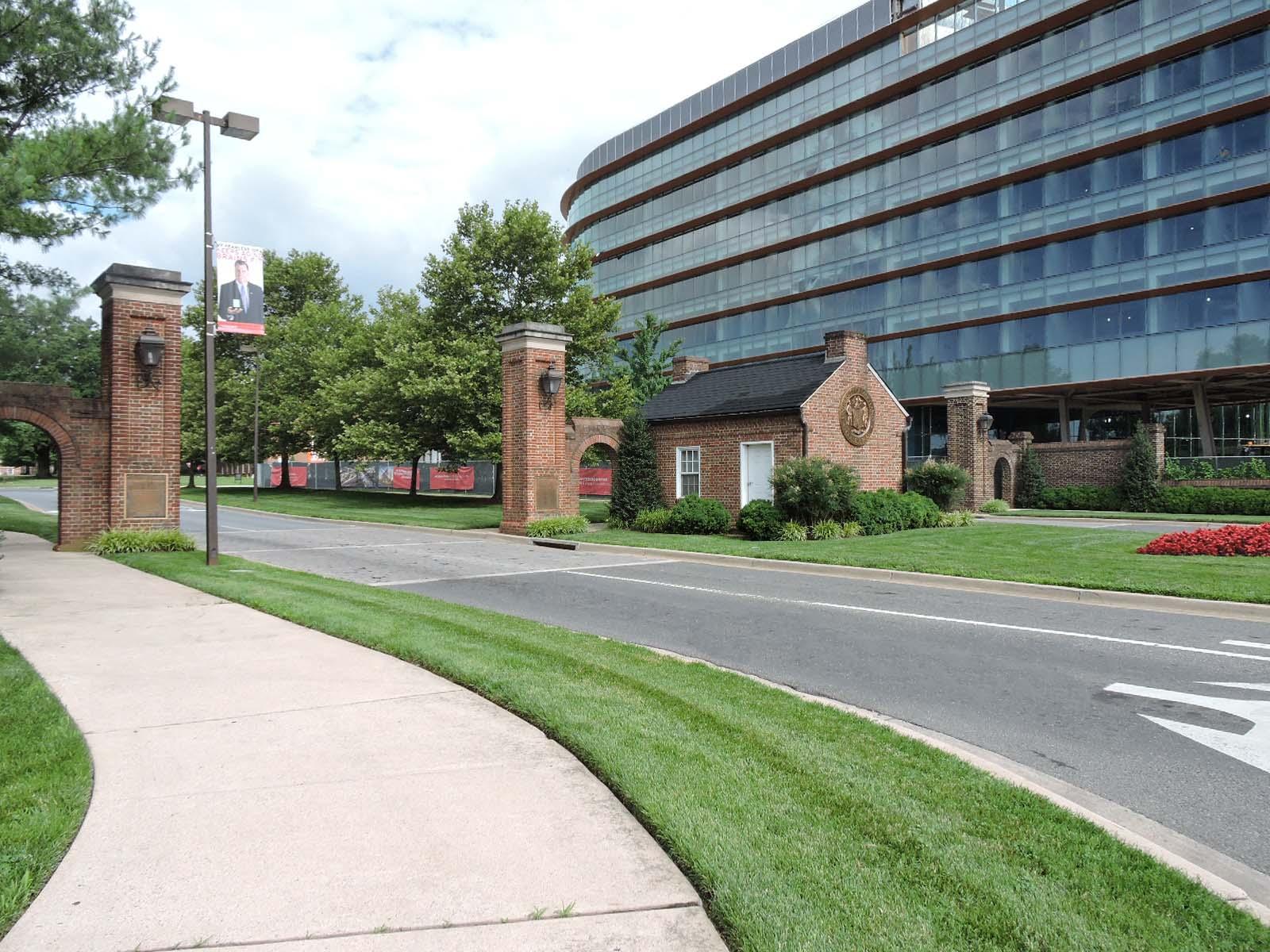 GATE HOUSE