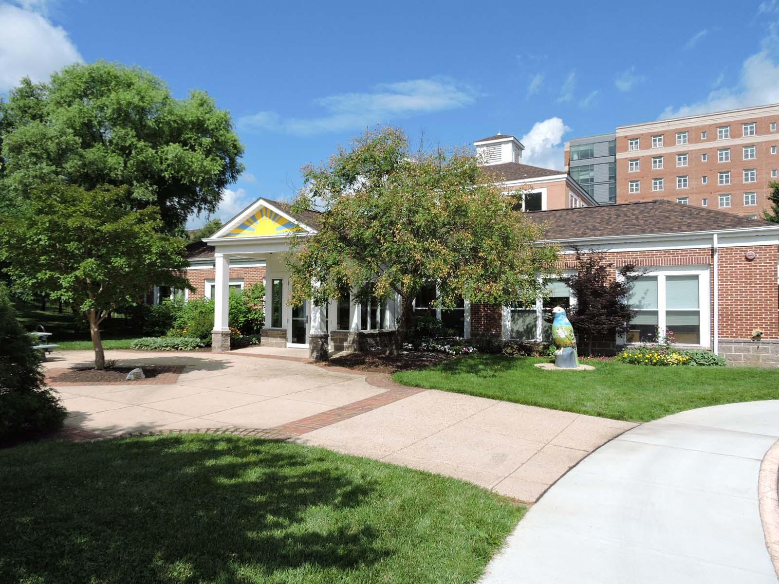 CENTER FOR YOUNG CHILDREN