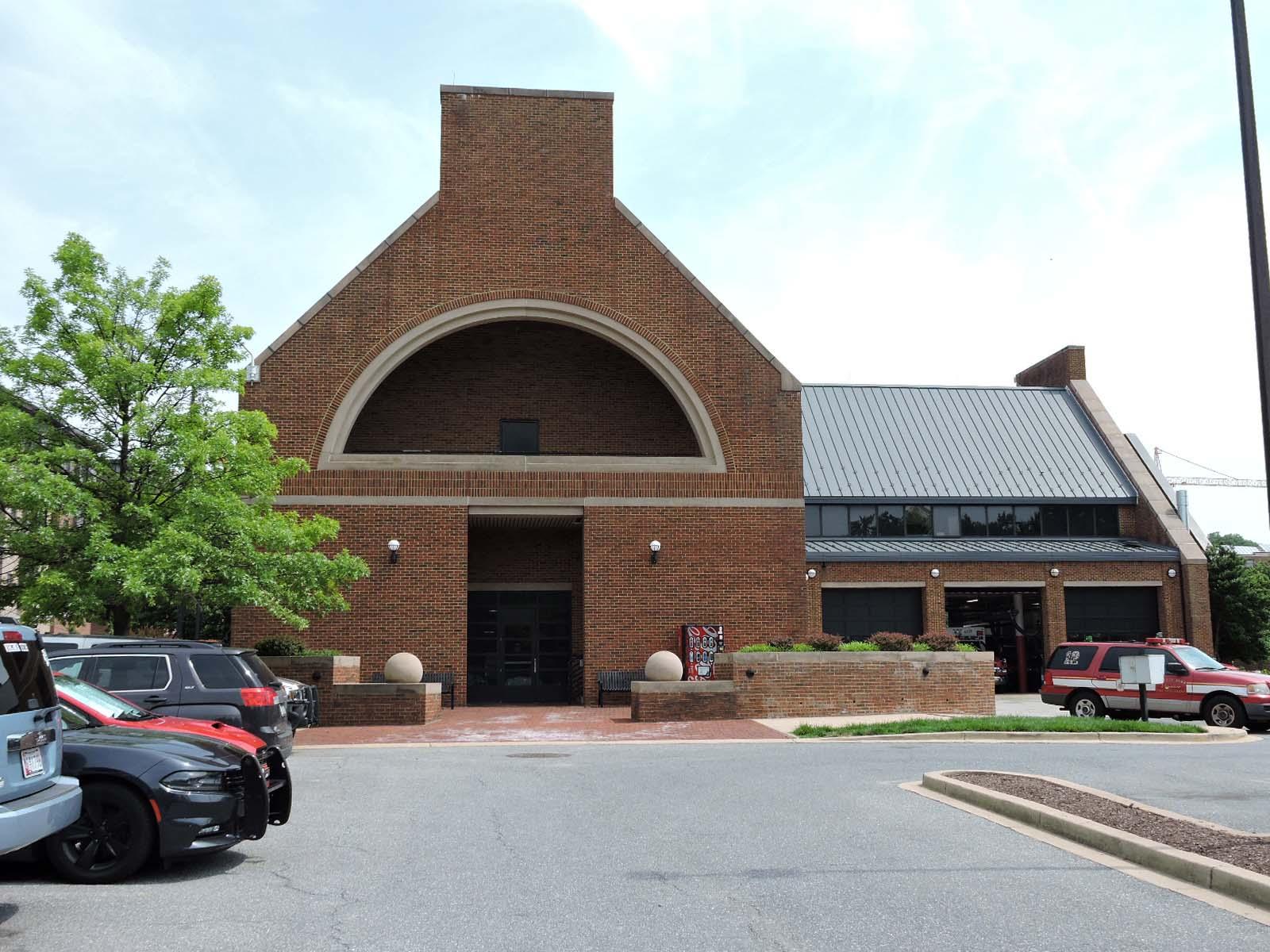 COLLEGE PARK FIRE STATION