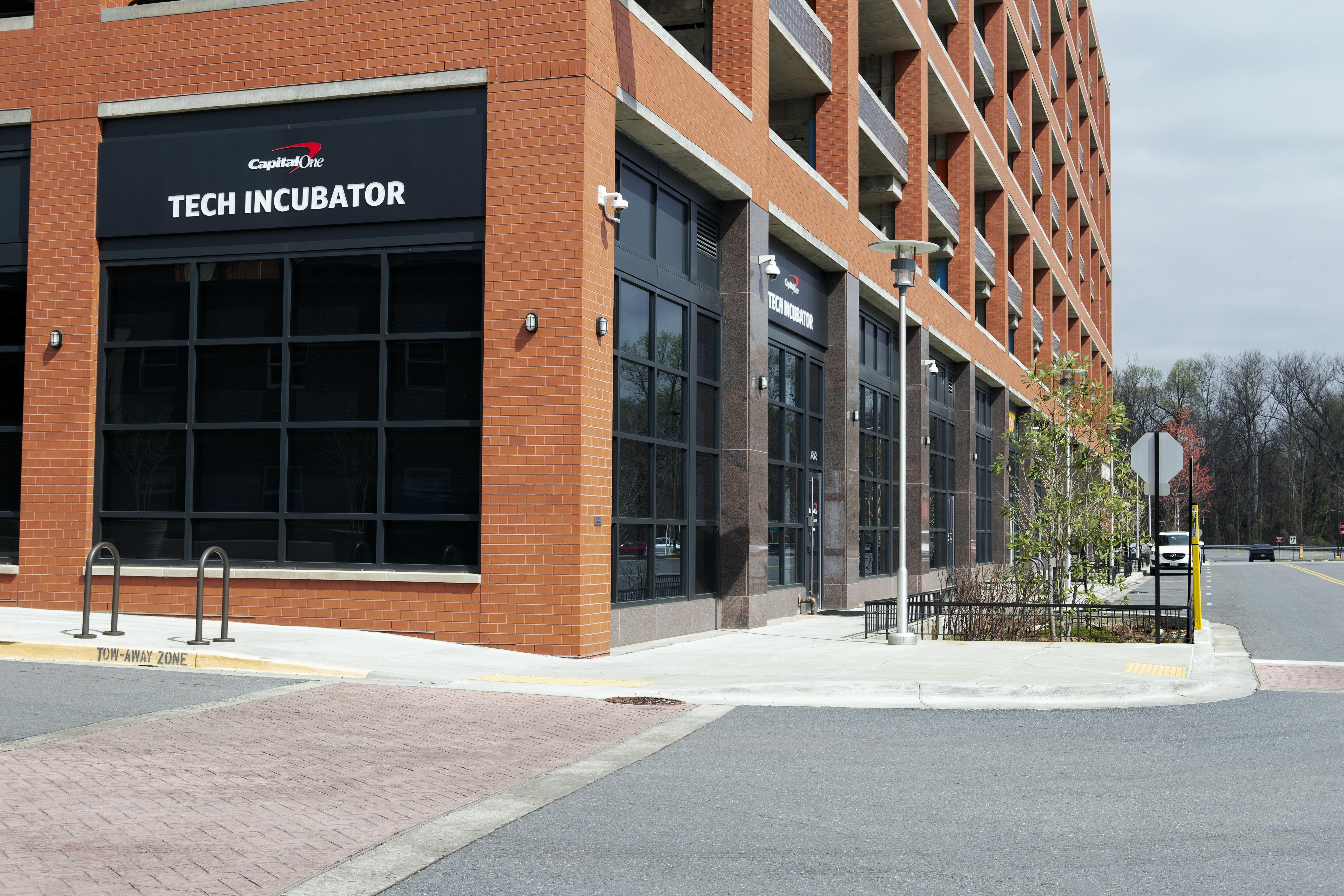 LEASED FACILITY 901